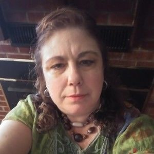 Meet your Posher, Kelli